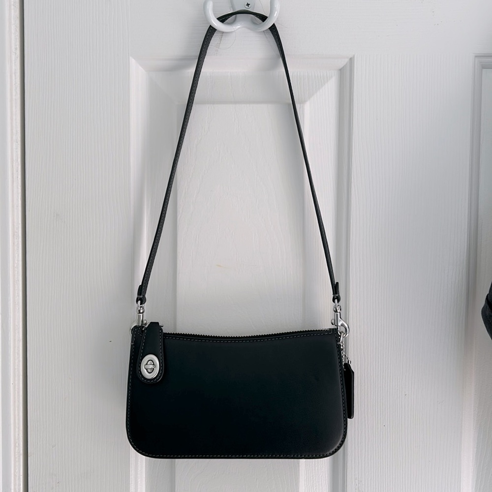 Coach Penn Shoulder bag